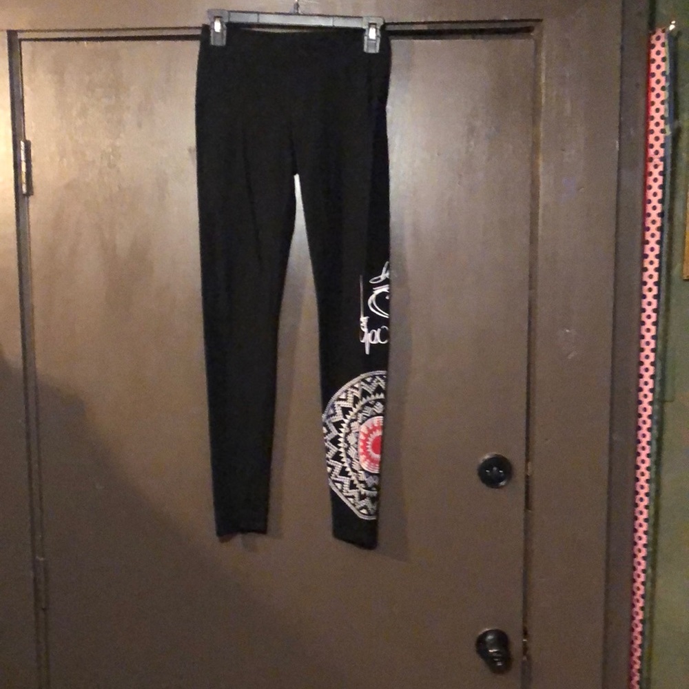 Desigual leggings.